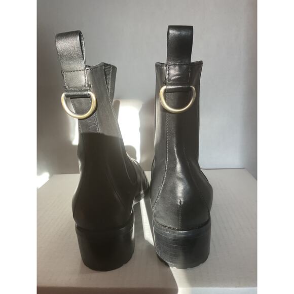 Cole Haan - Newburg - Waterproof Black Leather Ankle Boot w/ Nike Air - 7.5B - Picture 5 of 10